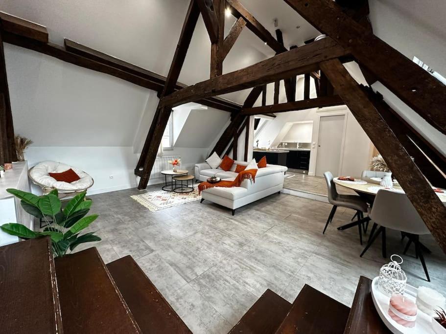 Charme, Poutres Et Elegance Apartamento Chartres Exterior foto